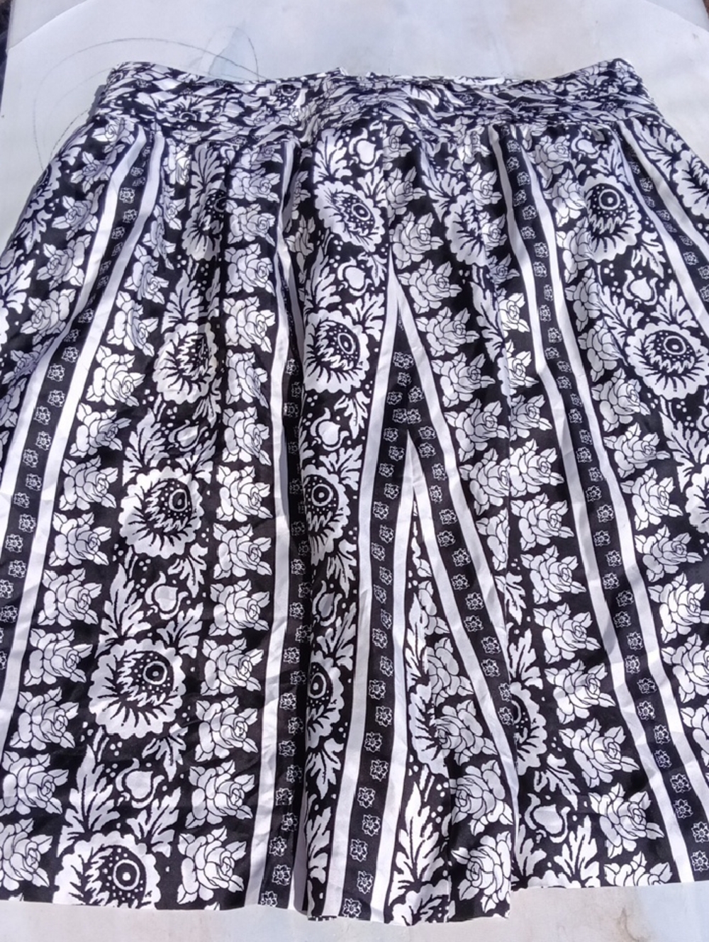 Madison Studio Black and White Floral Stripe Skirt